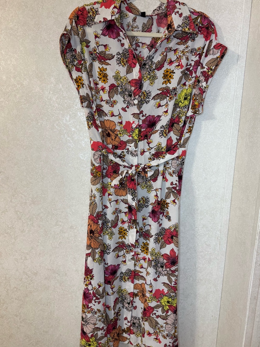 Alison Andrews Button-Front Floral Maxi Dress